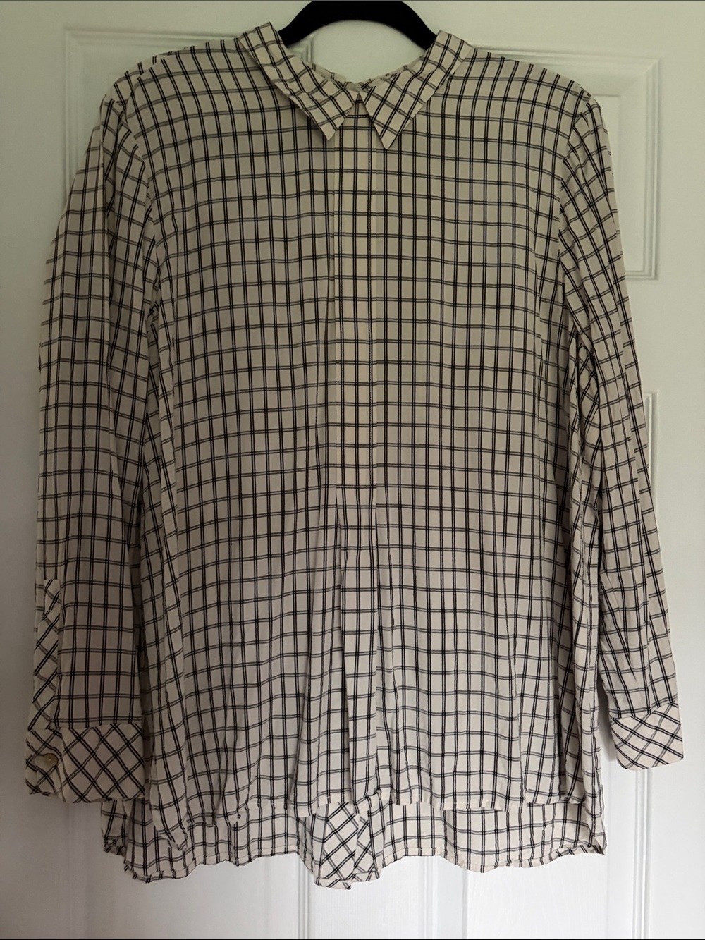 J. Jill Cream Blouse with Black Windowpane Plaid, XL Petite, Buttons in Back